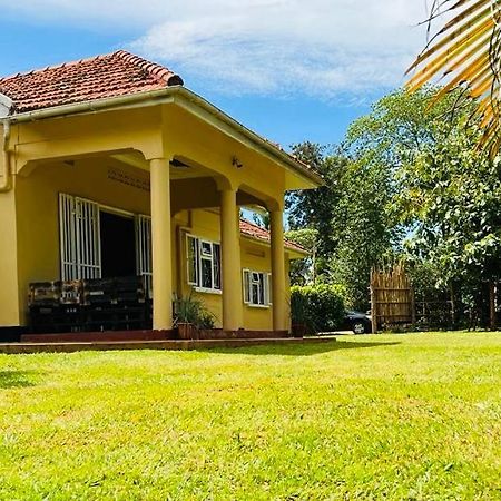 Bed and Breakfast Buutu Nest Jinja Exterior foto